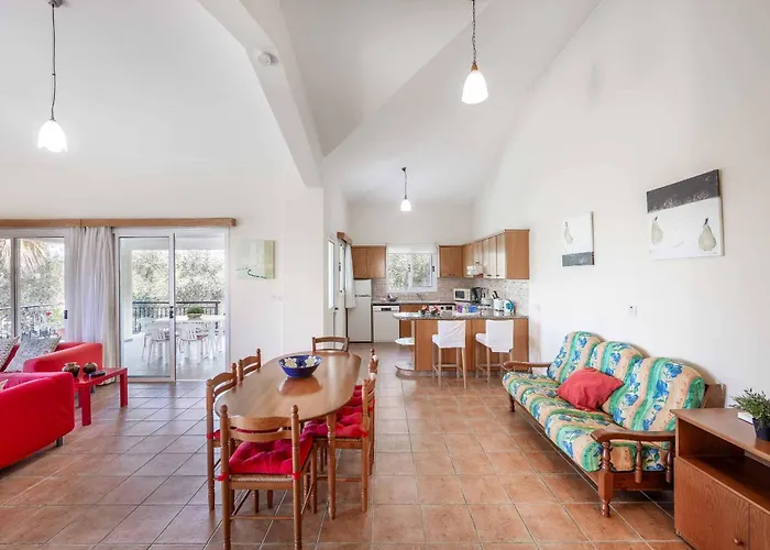 Vila Katerina Neo Chorio