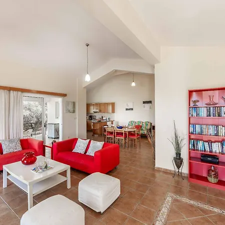 Katerina Villa Neo Chorio